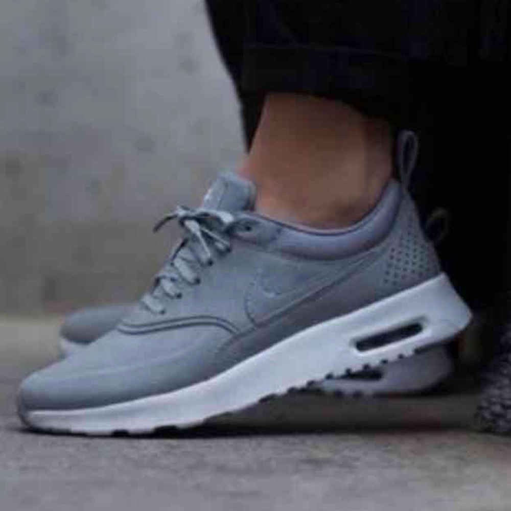 Nike Air Max Thea rare color
